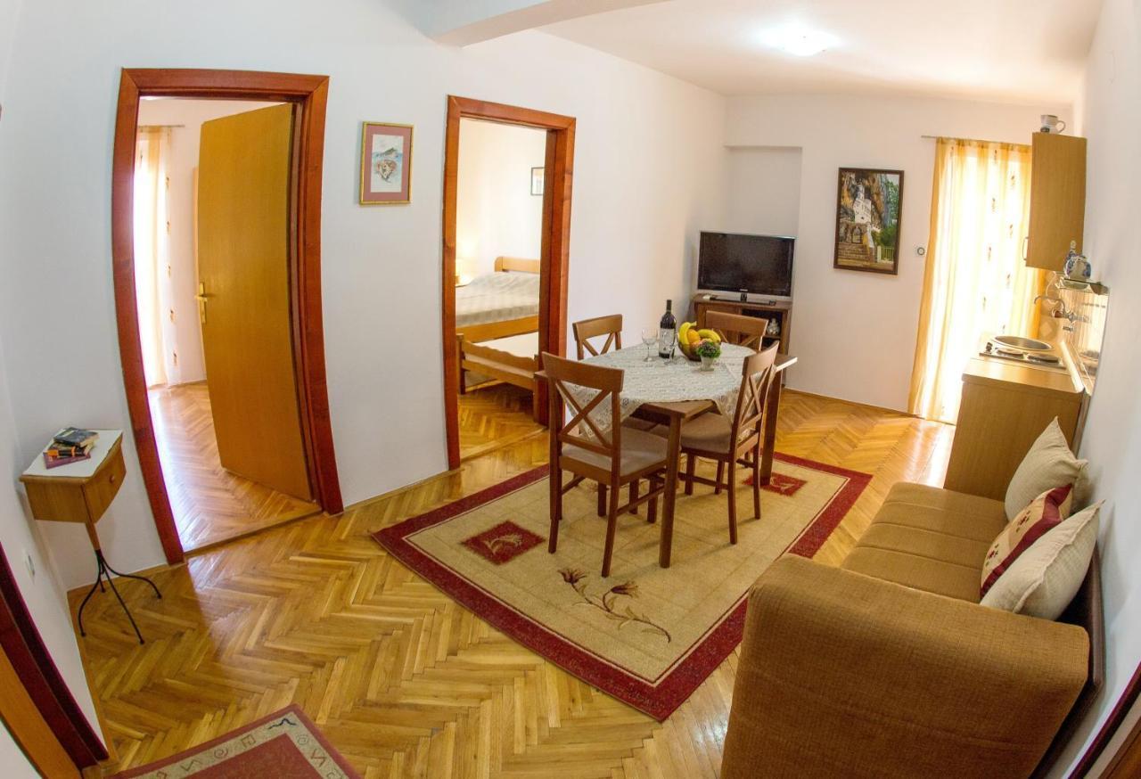 Apartament Angela *